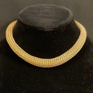 Vintage Gold Mesh Choker Necklace (1970’s)